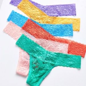 NWT Urban Outfitters Out from Under 6 Undie Set